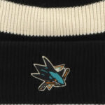 detail loga na zimní čepici SAN JOSE SHARKS ´47 BRAND CLUBHOUSE JENNINGS BK