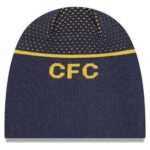zadní strana zimní čepice FC CHELSEA NEW ERA ENGENEERED SKULL BEANIE NAVY